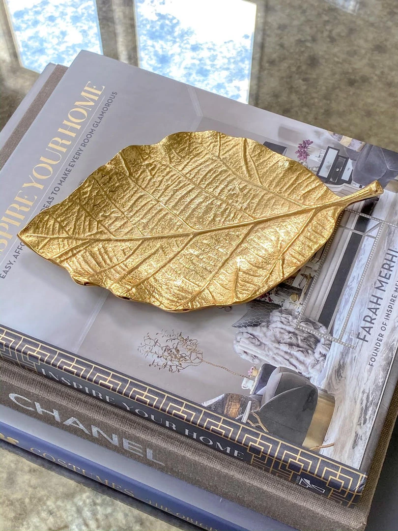 Inspire Me! Home Decor Metal Leaf Tray (2 Sizes)