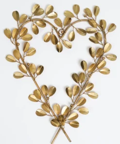 Inspire Me! Home Decor Gold Heart Wreath