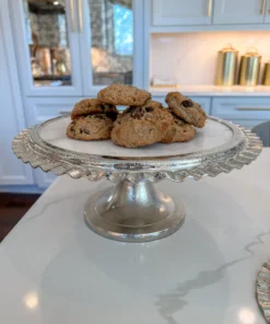 Inspire Me! Home Decor Marble Cake Stand With Ripple Edge (2 Colors) Gold