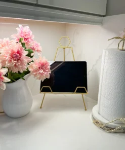 Inspire Me! Home Decor Gold Metal Easel