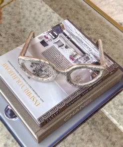 Inspire Me! Home Decor Glasses Sculpture ( 2 Colors )