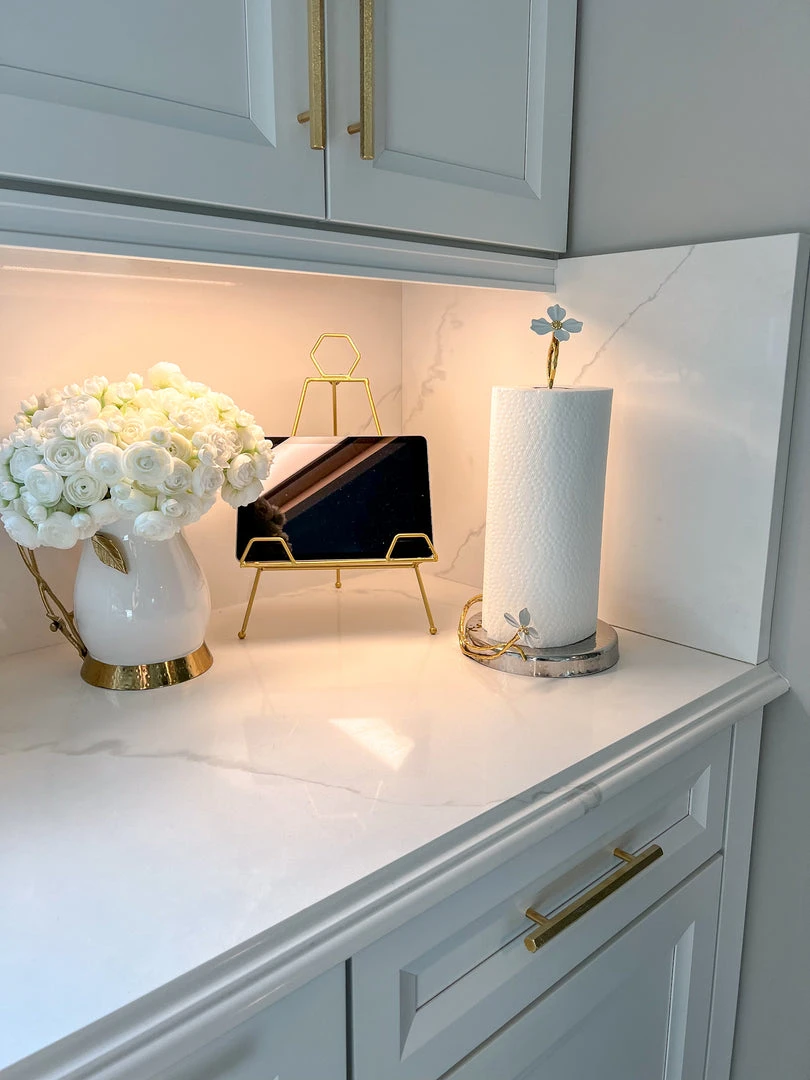 Inspire Me! Home Decor Gold Paper Towel Holder With White Jeweled Flower Details