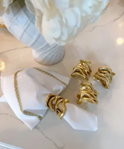 Inspire Me! Home Decor Wavy Stacked Napkin Ring (2 Colors) Gold