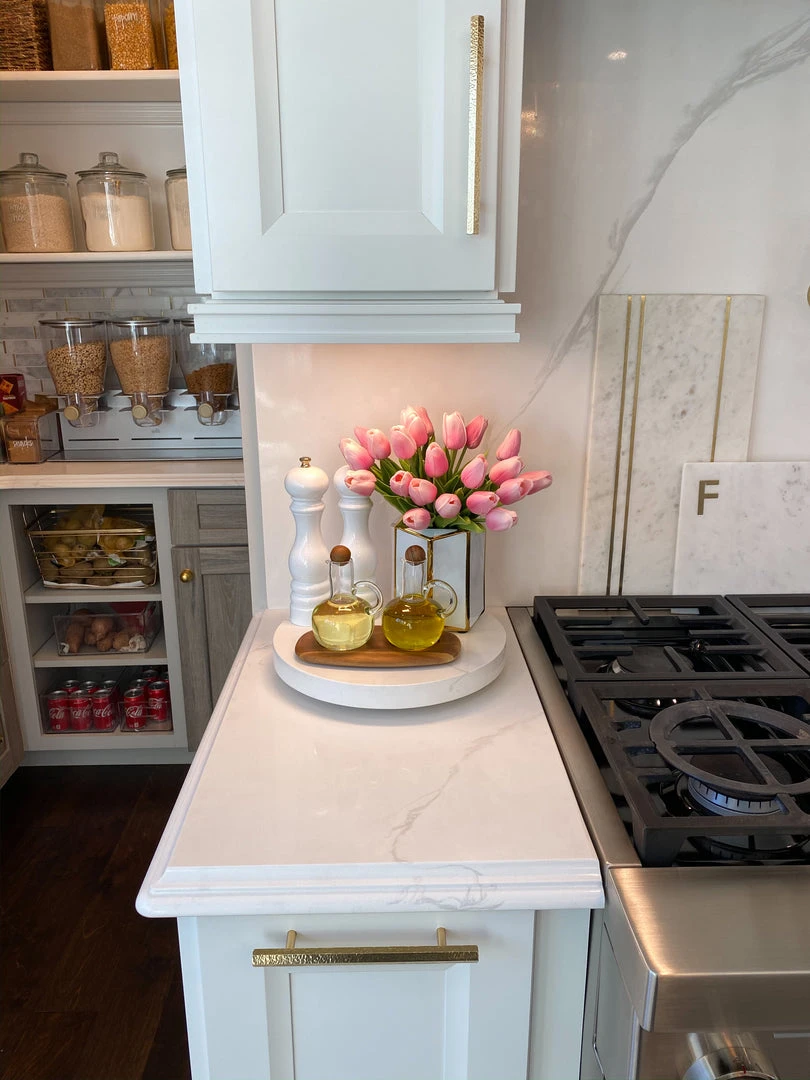 Inspire Me! Home Decor Oil & Vinegar Cruet Set W/ Acacia Tray