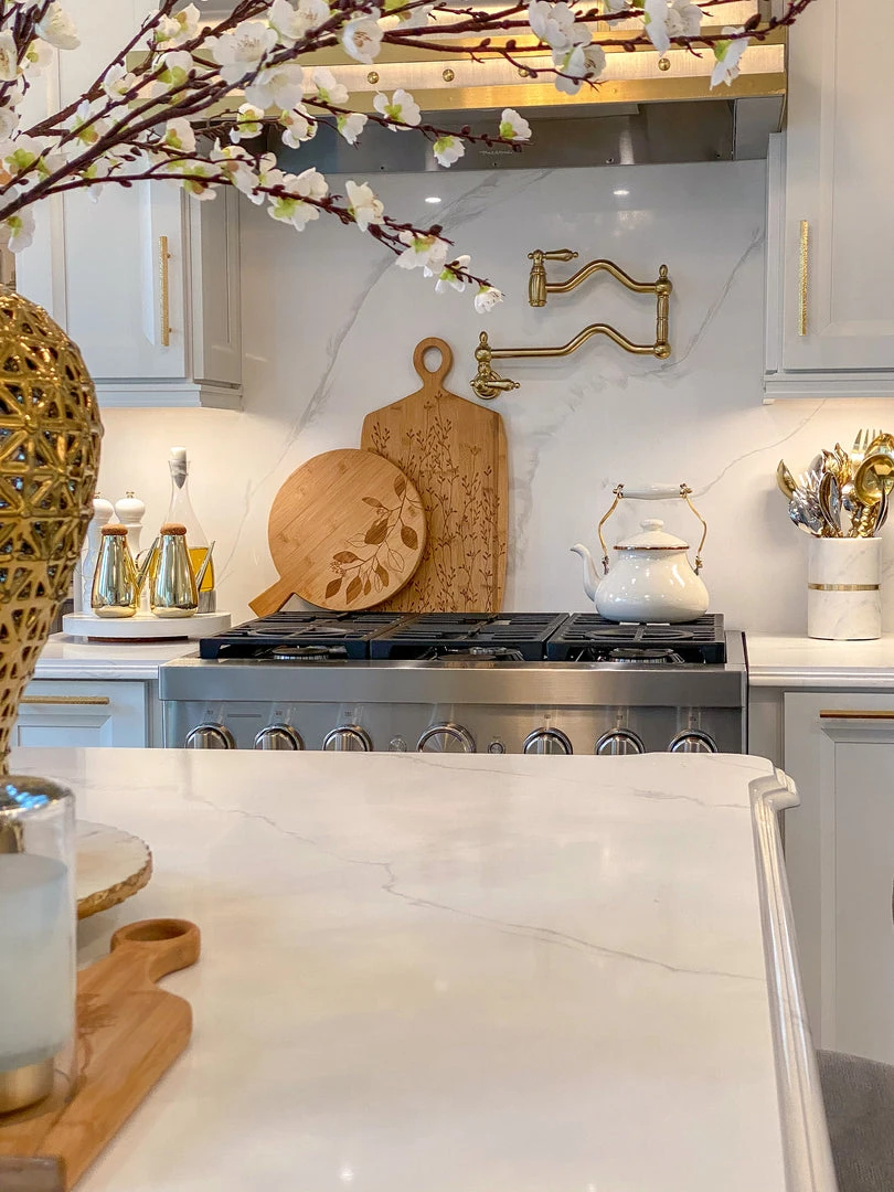 Inspire Me! Home Decor KITCHEN Large Vine Rectangle Bamboo Board