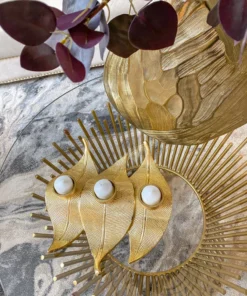 Inspire Me! Home Decor Gold Triple Leaf Tea Light Holder