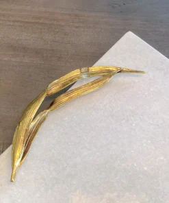 Inspire Me! Home Decor Willow Leaf Handle White Marble Tray