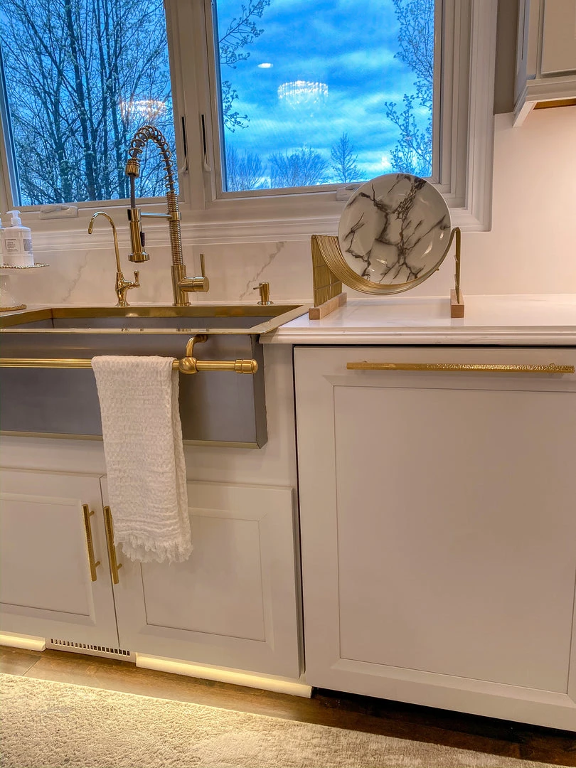 Inspire Me! Home Decor Gold Metal And Mango Wood Dish Drying Rack