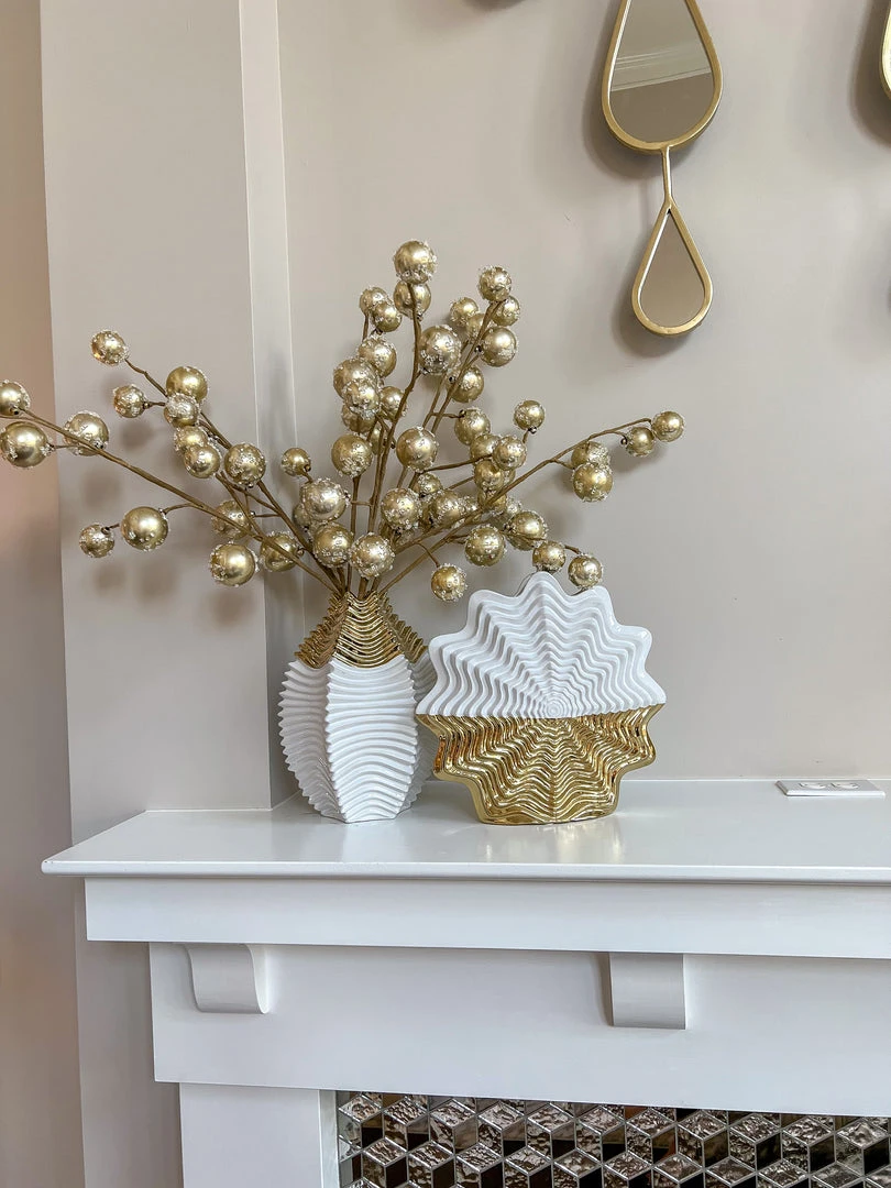 Inspire Me! Home Decor Gold Pearl Orb Spray